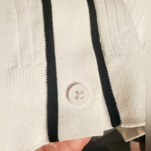 All In Motion Piped Button-Up Cardigan - Picture 5 of 7